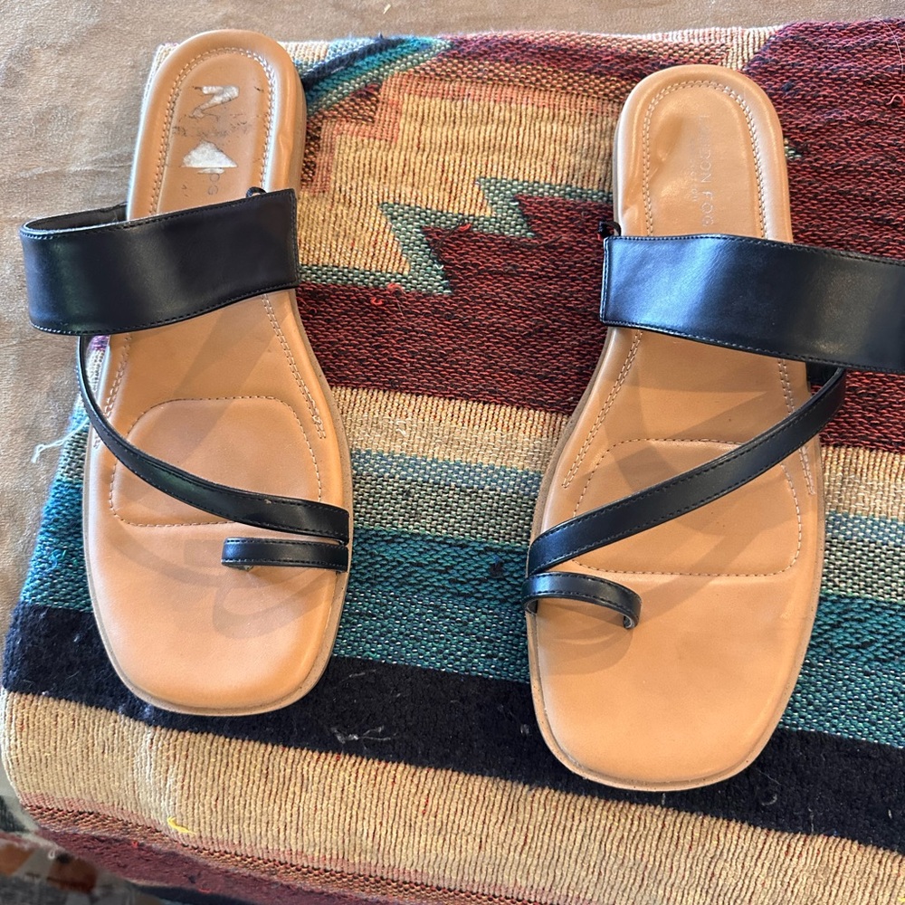London Fog Black Strappy Sandals